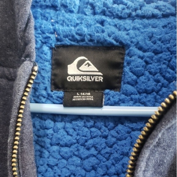 Boys Quick Silver zip up jacket size - Picture 4 of 4